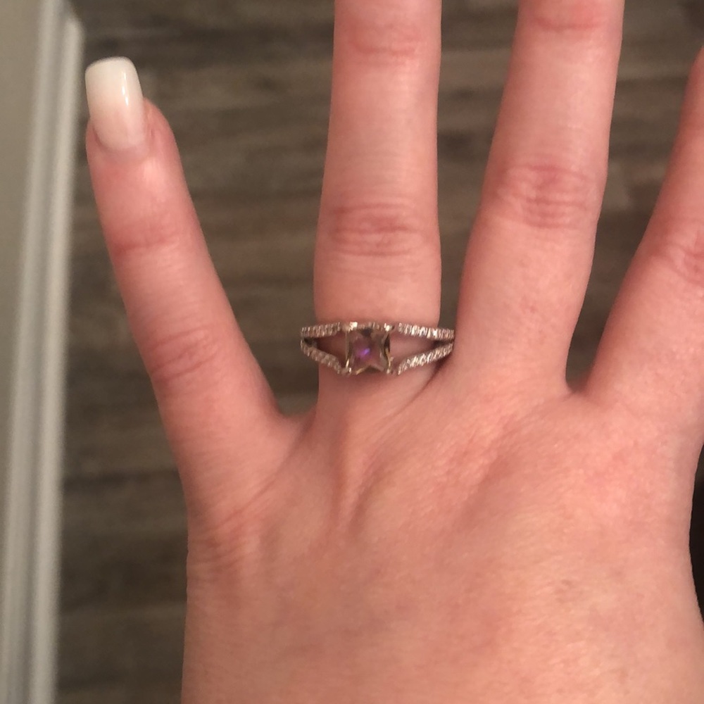 🦄Ring Bomb Party Ring / Size 6